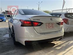 نیسان ئەلتیما